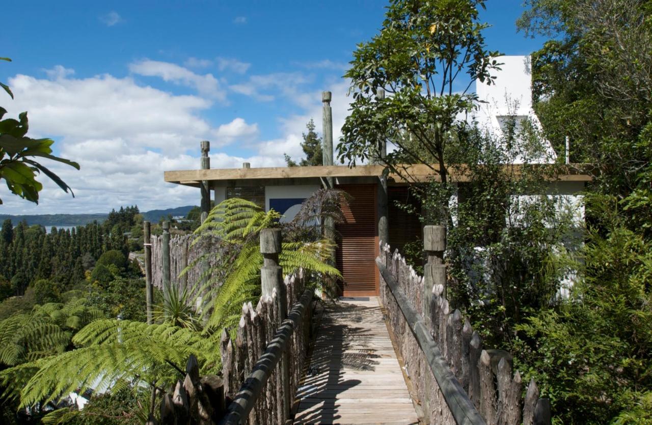 Te Whare -Lake Tarawera Tree-Top Nest Экстерьер фото